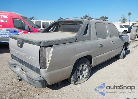 2006 Chevrolet Avalanche 1500 Z66 из США, поврежденный, VIN 3GNEC12Z46G106395